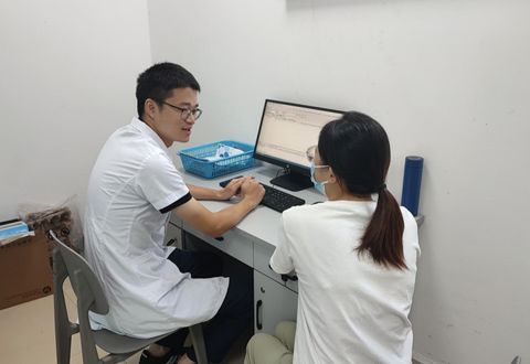 自貢四院開特色藥學門診，精準服務解決市民用藥難題